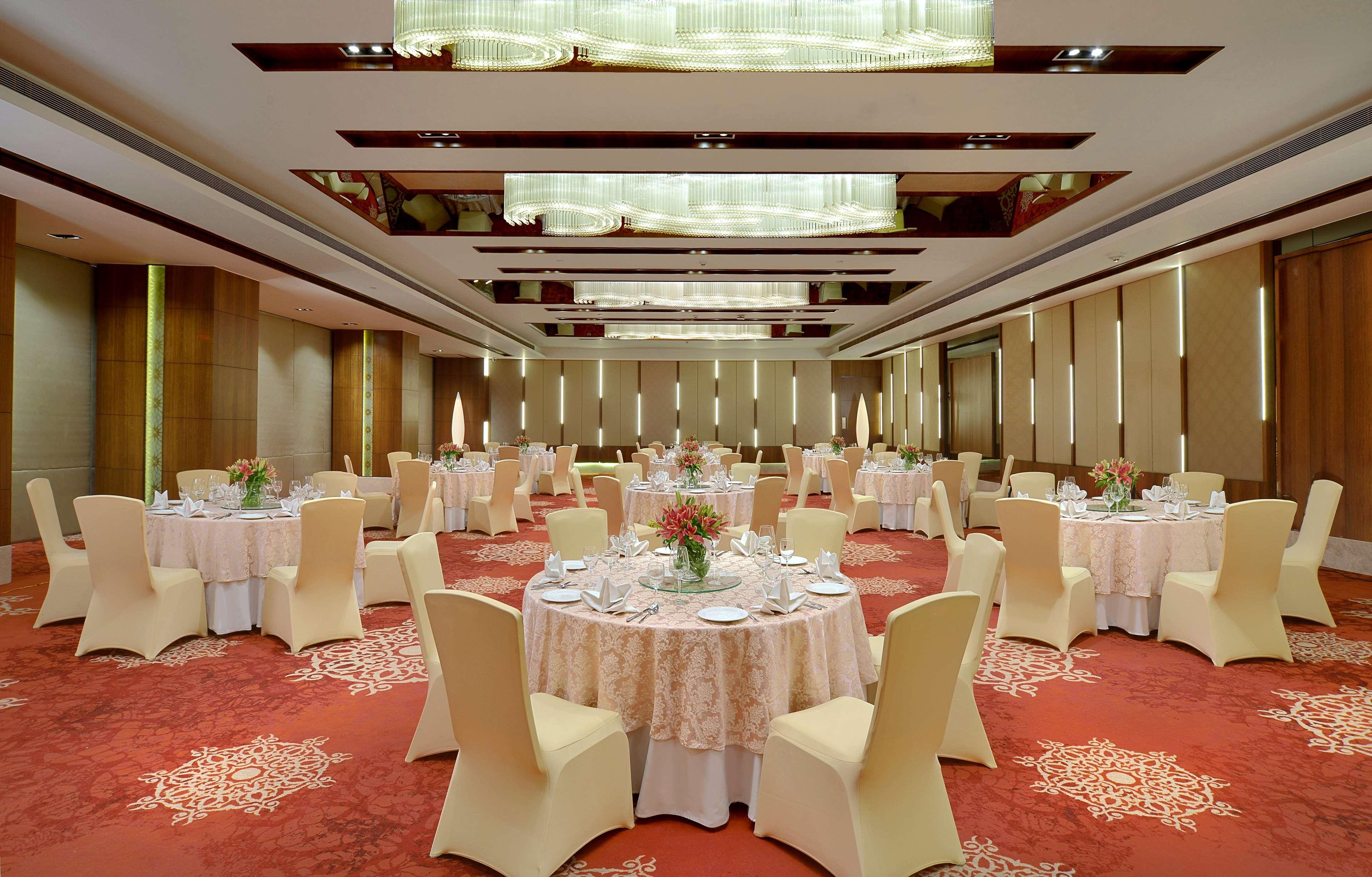 Radisson Gwalior Hotell Eksteriør bilde