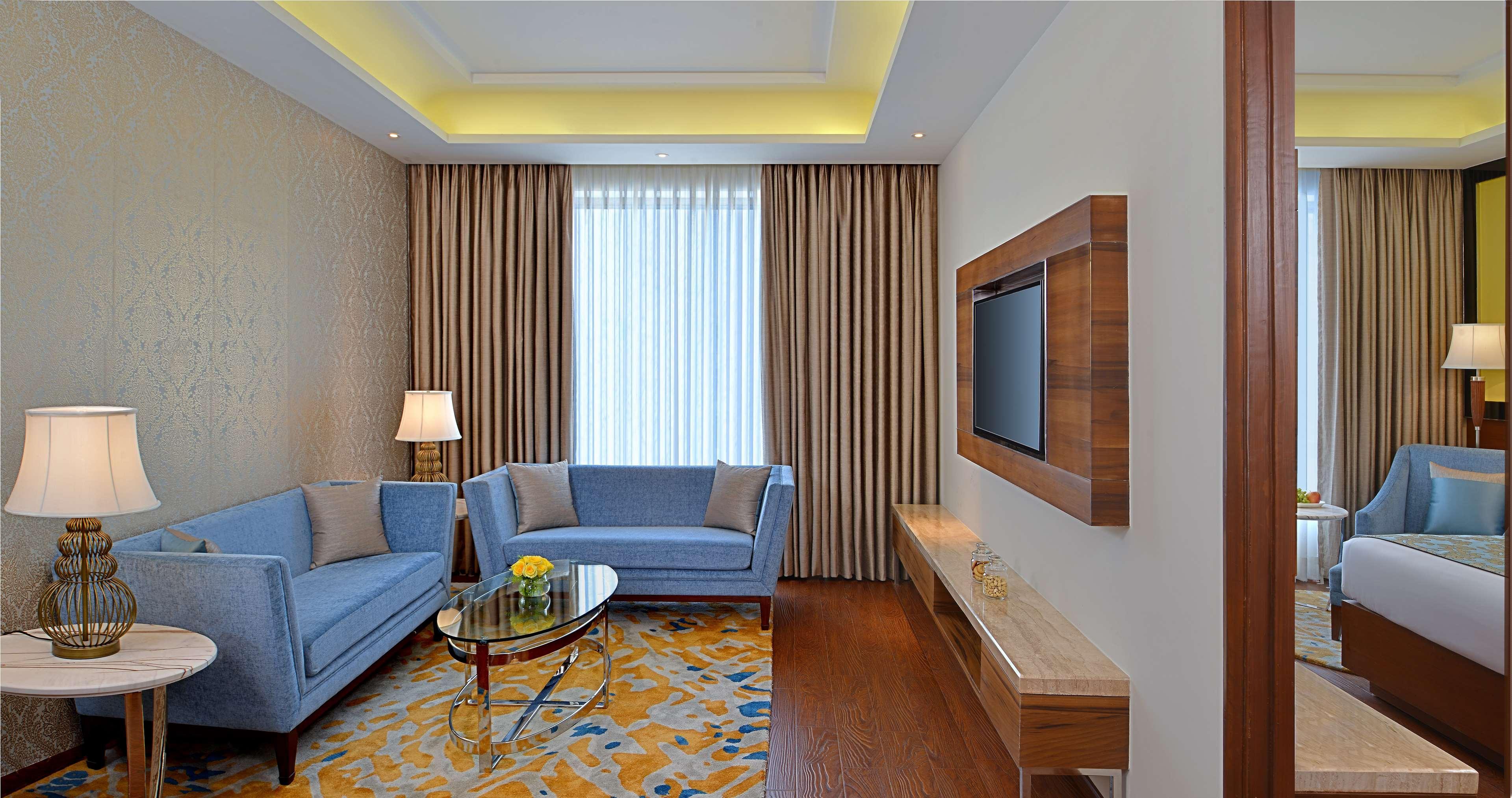 Radisson Gwalior Hotell Eksteriør bilde