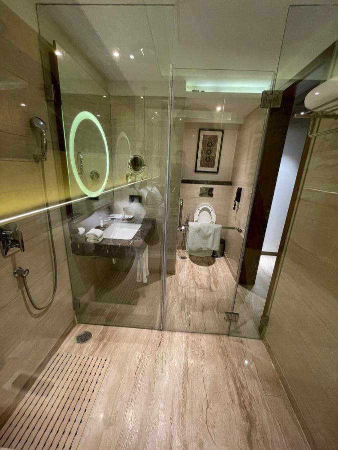 Radisson Gwalior Hotell Eksteriør bilde